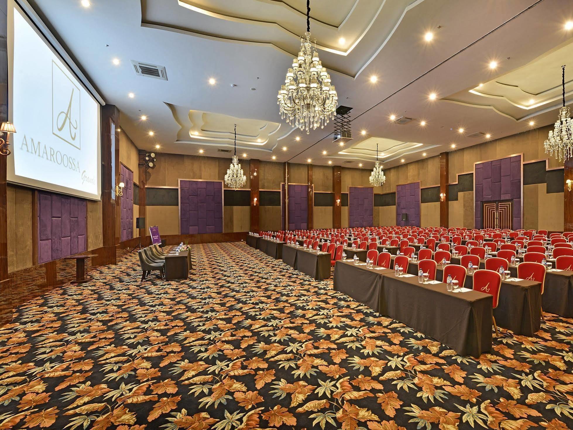 Hotel Amaroossa Grande à Bekasi Extérieur photo
